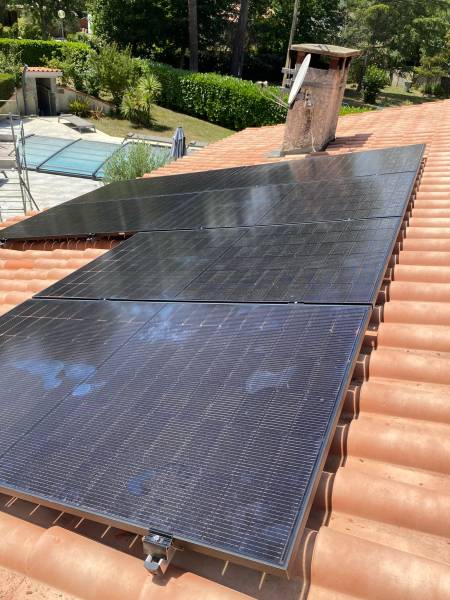 Installation de panneaux photovoltaïque
